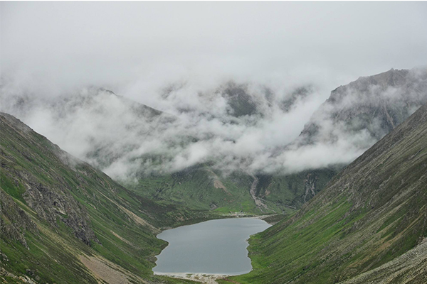 夢境奢華，布宮，林芝，巴松措，魯朗林海，波密，然烏湖，大峽谷，朗縣 ，拉姆拉錯，澤當(dāng)，羊湖，滿拉水庫，珠峰大本營，納木措扎營12晚13日游
