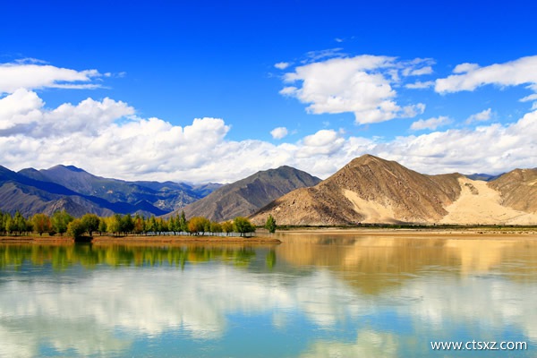 雅魯藏布江大峽谷